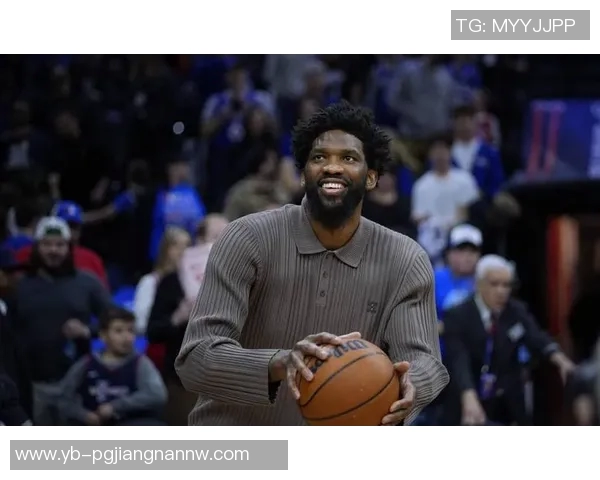 恩比德积极参与训练状态良好纳斯表示将每日观察其恢复进展 恩比德积极参与训练状态良好纳斯表示将每日观察其恢复进展