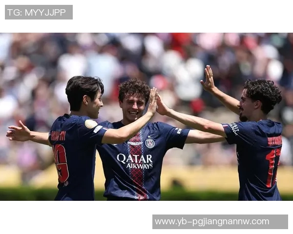 巴黎本轮法甲大名单公布登贝莱与K77领衔出战内维斯法比安因伤缺席